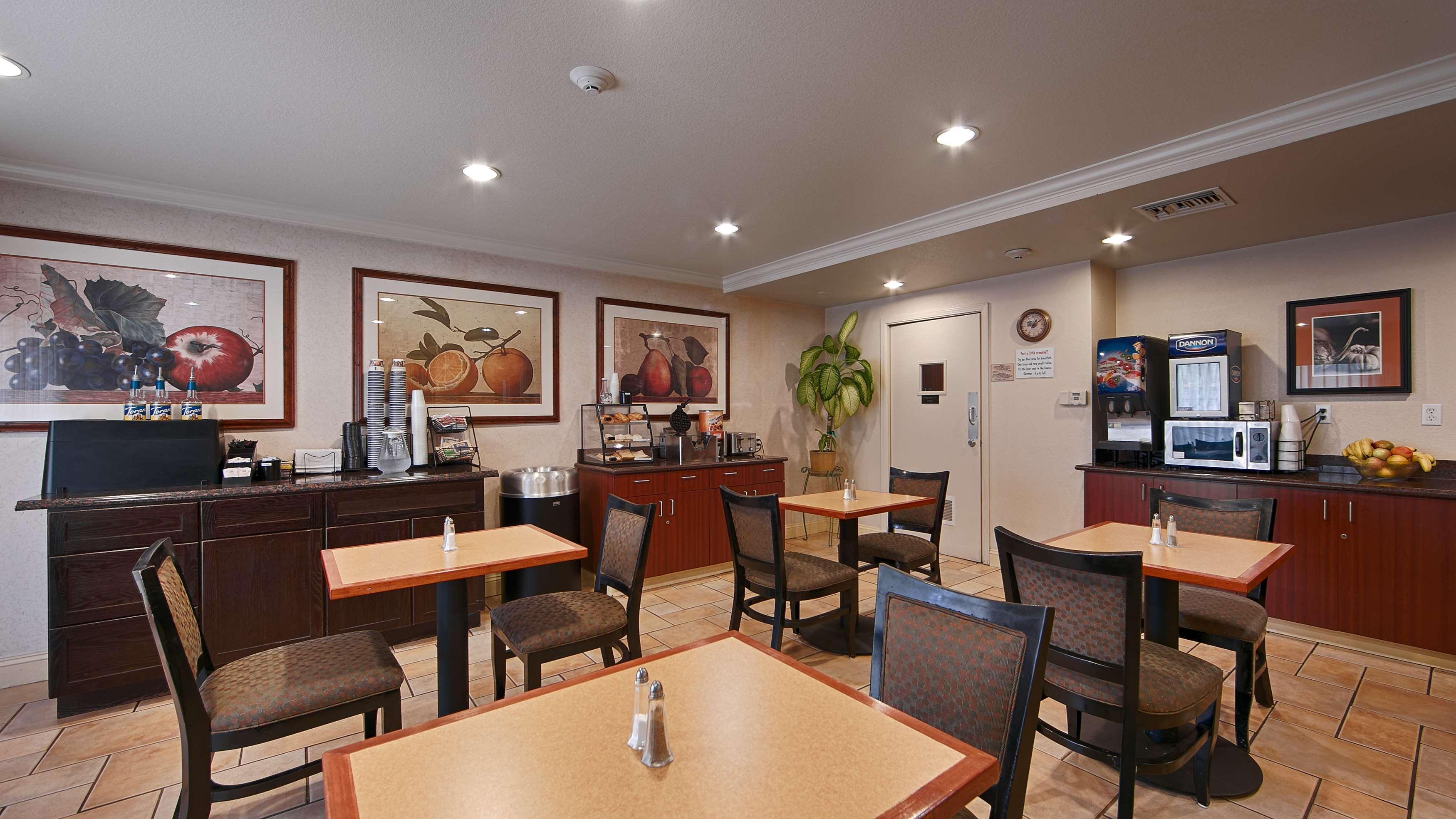 Best Western Danville Sycamore Inn מראה חיצוני תמונה