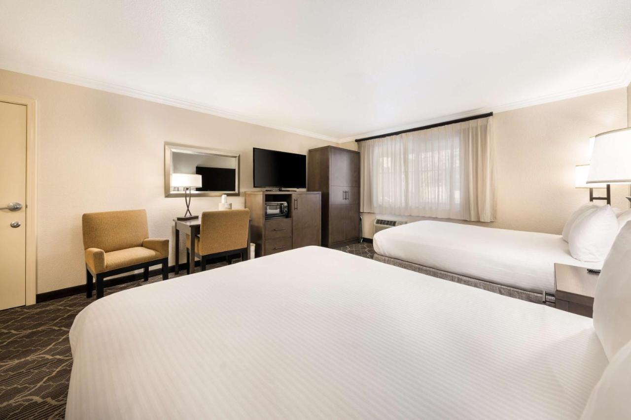 Best Western Danville Sycamore Inn מראה חיצוני תמונה