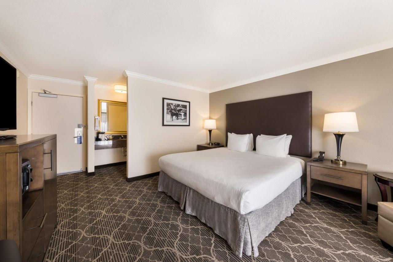 Best Western Danville Sycamore Inn מראה חיצוני תמונה