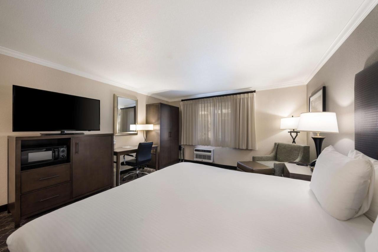 Best Western Danville Sycamore Inn מראה חיצוני תמונה